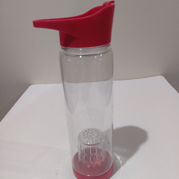 Red Rover Infuser Plastic Container, 24 oz - Picture 3 of 6